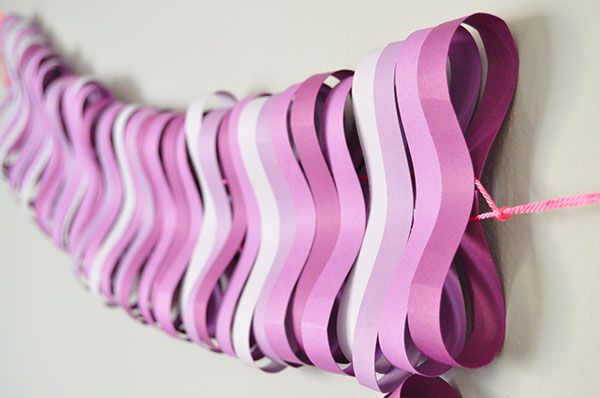 Loopy Paper Garland | Oh Happy Day!