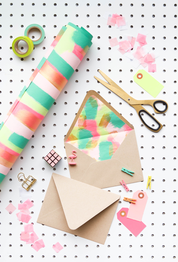 DIY Wrapping Paper Envelope Liner