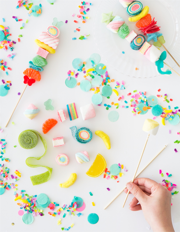 Make a Quick and Easy Candy Kabob Party Favor DIY!