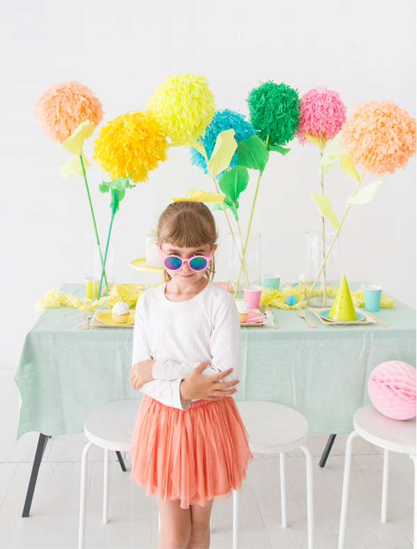 DIY Pom Pom Party Sticks