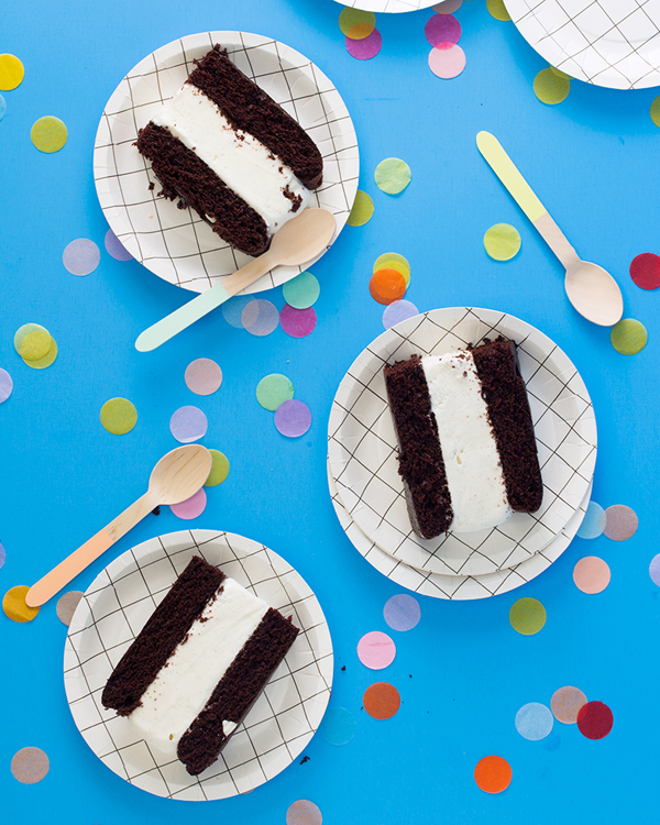 Giant Ice Cream Sandwich Cake Recipe