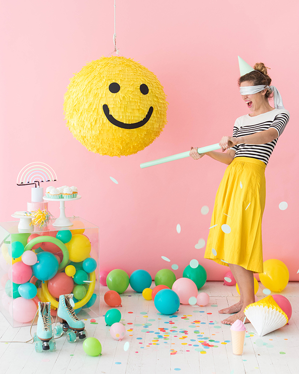 Smiley Face Pinata | Oh Happy Day!