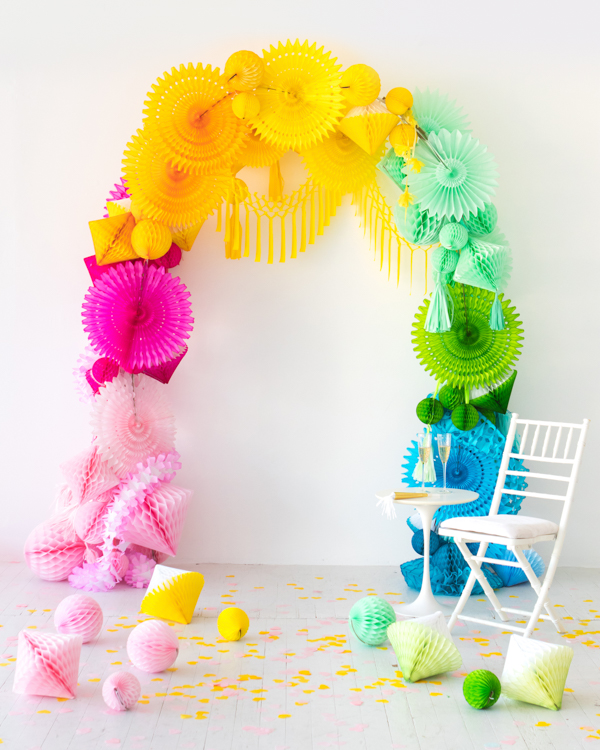 DIY Fresh Flower Honeycomb Party Decor