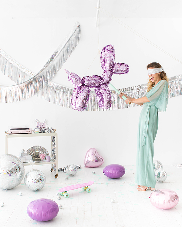 Balloon Dog Piñata | Oh Happy Day!