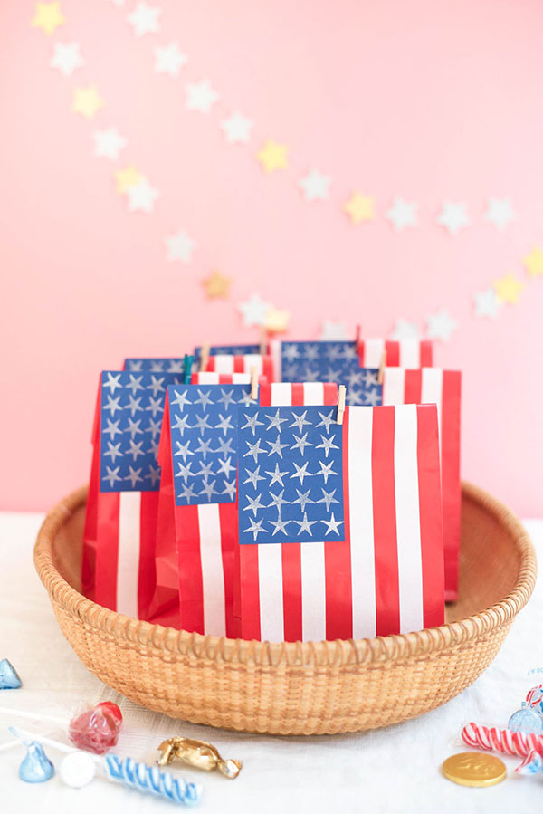 4th of July Favor Bags | Oh Happy Day!