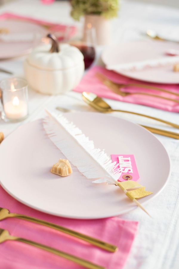 Feather Place Cards DIY | Oh Happy Day!