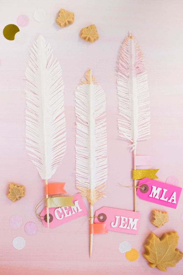 Feather Place Cards DIY | Oh Happy Day!