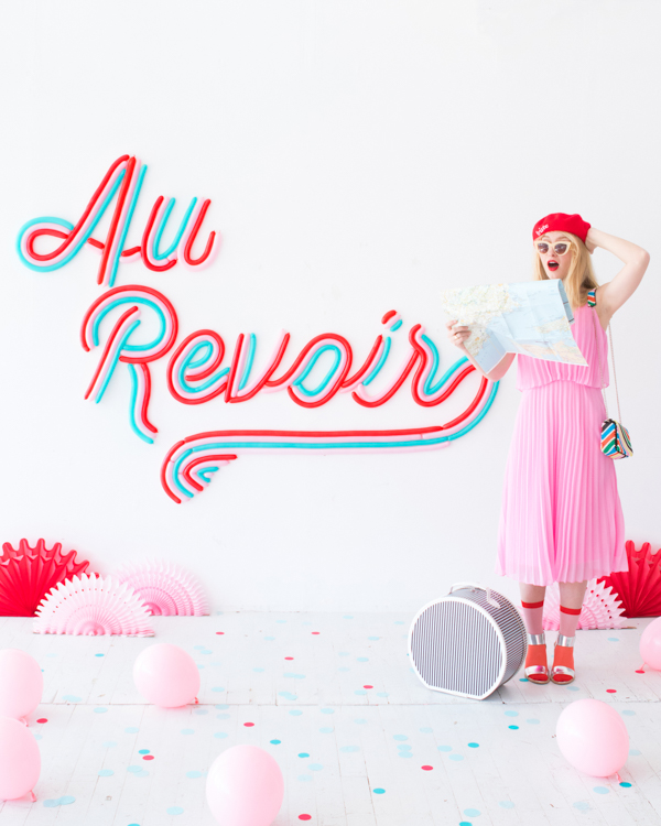  Au Revoir  Balloon Backdrop