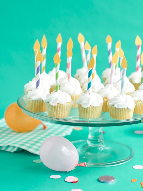 birthday candles cupcake