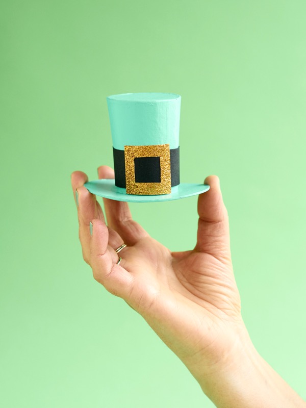 Leprechaun Hat Treats DIY | Oh Happy Day!