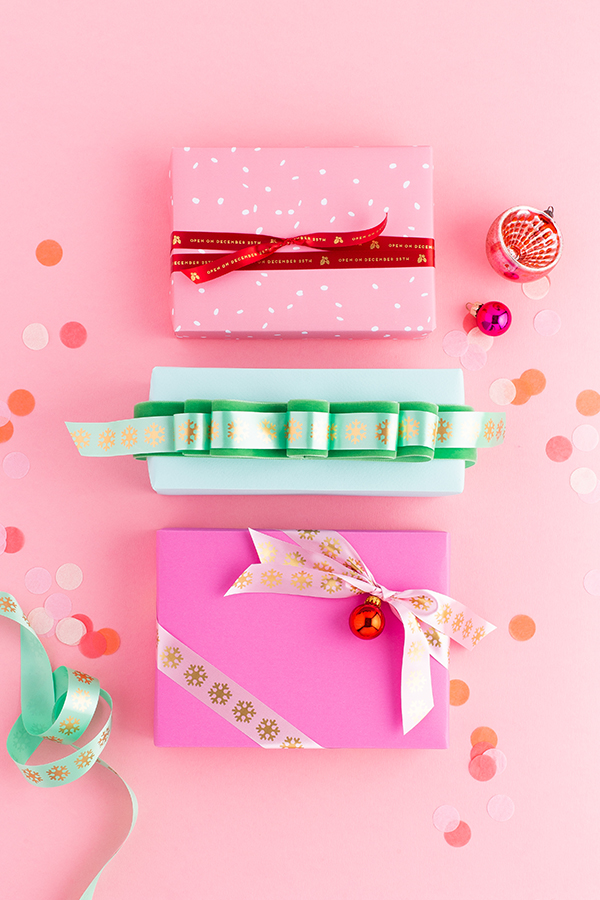 Pleated Gift Bows | Oh Happy Day